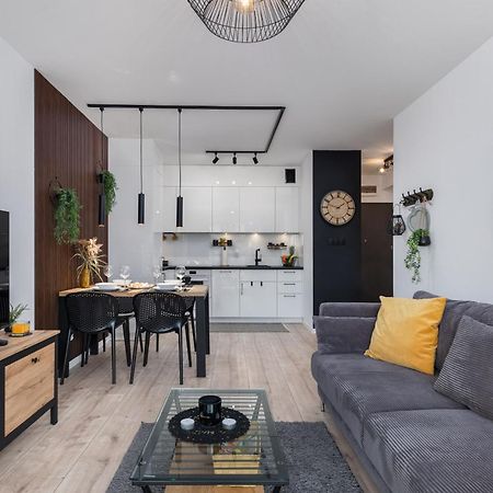 Dziwnow Luxurious Apartment No1 By The River By Renters Prestige Eksteriør bilde
