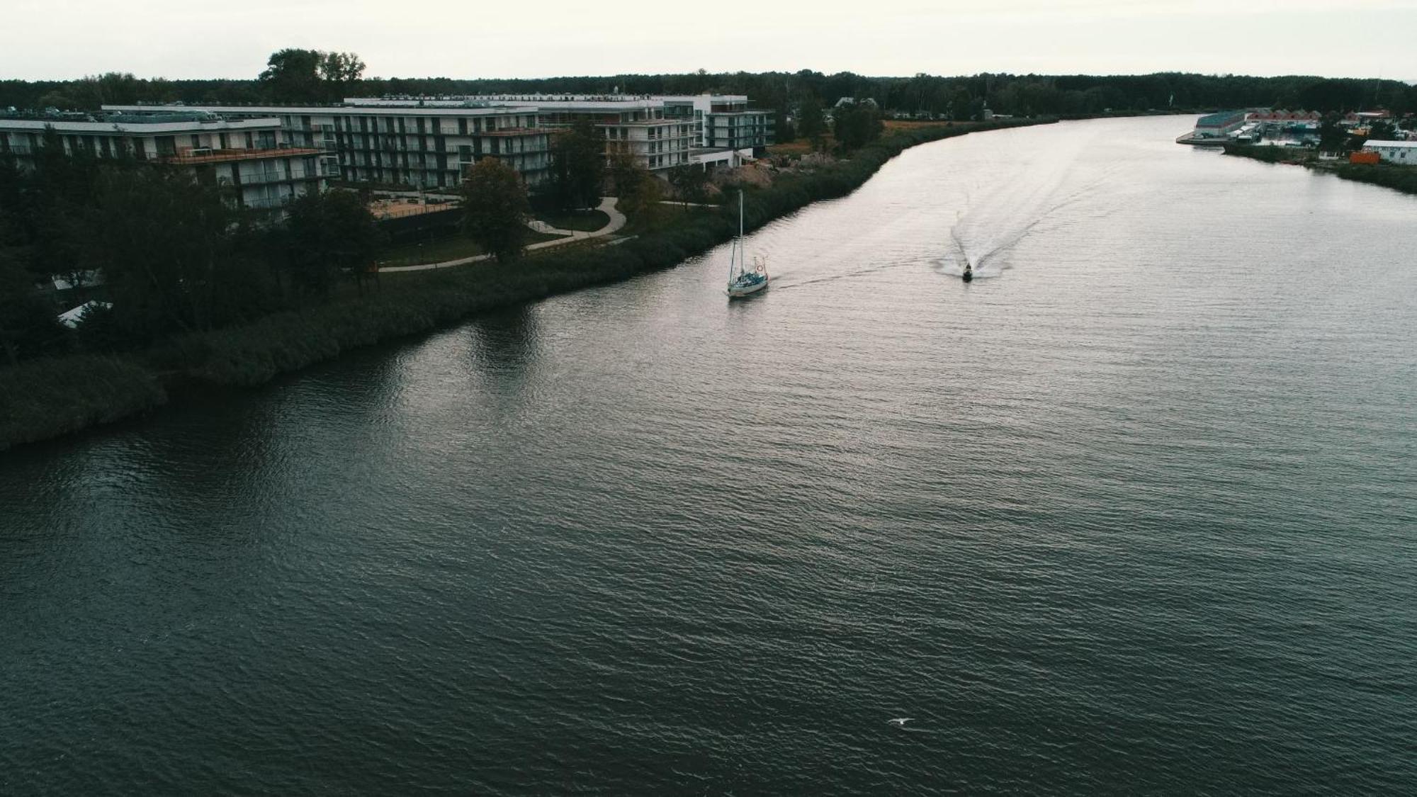 Dziwnow Luxurious Apartment No1 By The River By Renters Prestige Eksteriør bilde